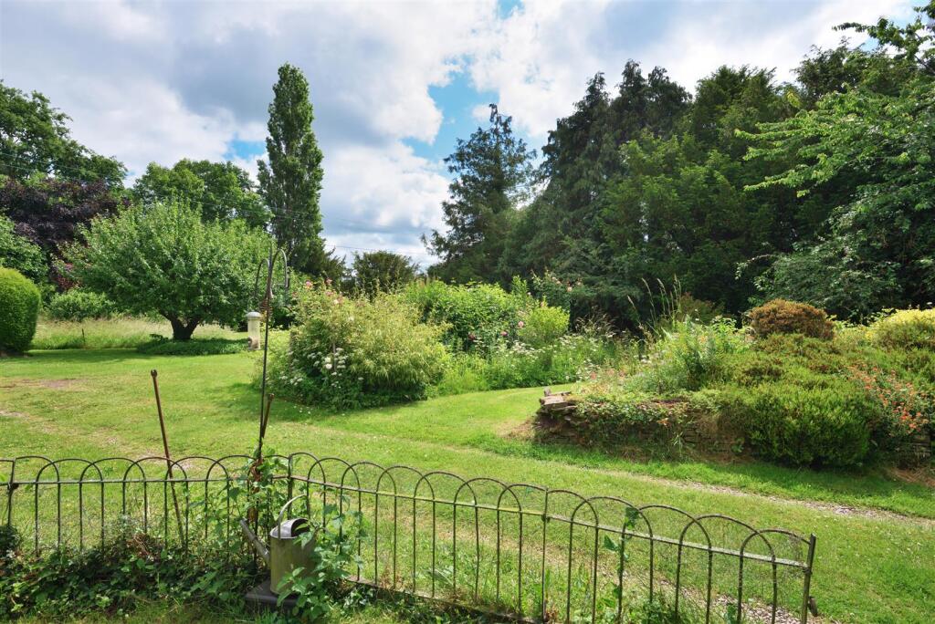 The Cross House Turnastone (26).jpg