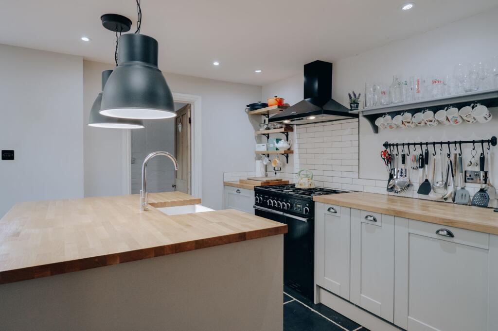 Kitchen #2