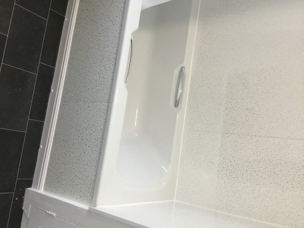 bathroom tub