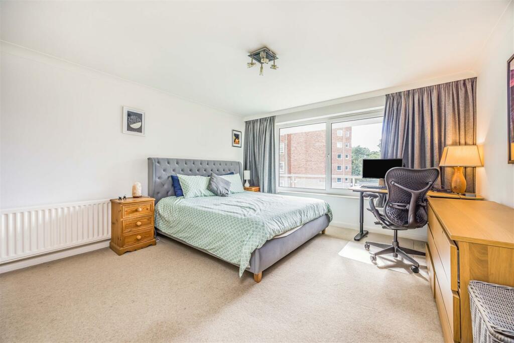 19 Viewpoint, 7 Sandbourne Road, Bournemouth-Small
