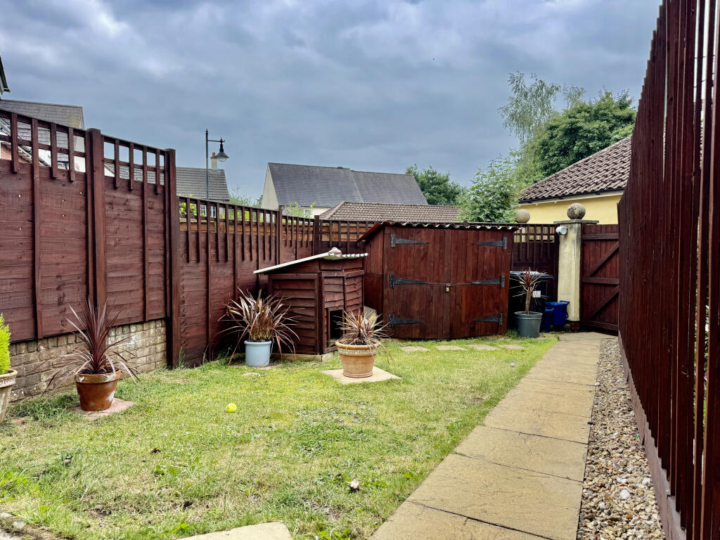 Enclosed Rear Garden