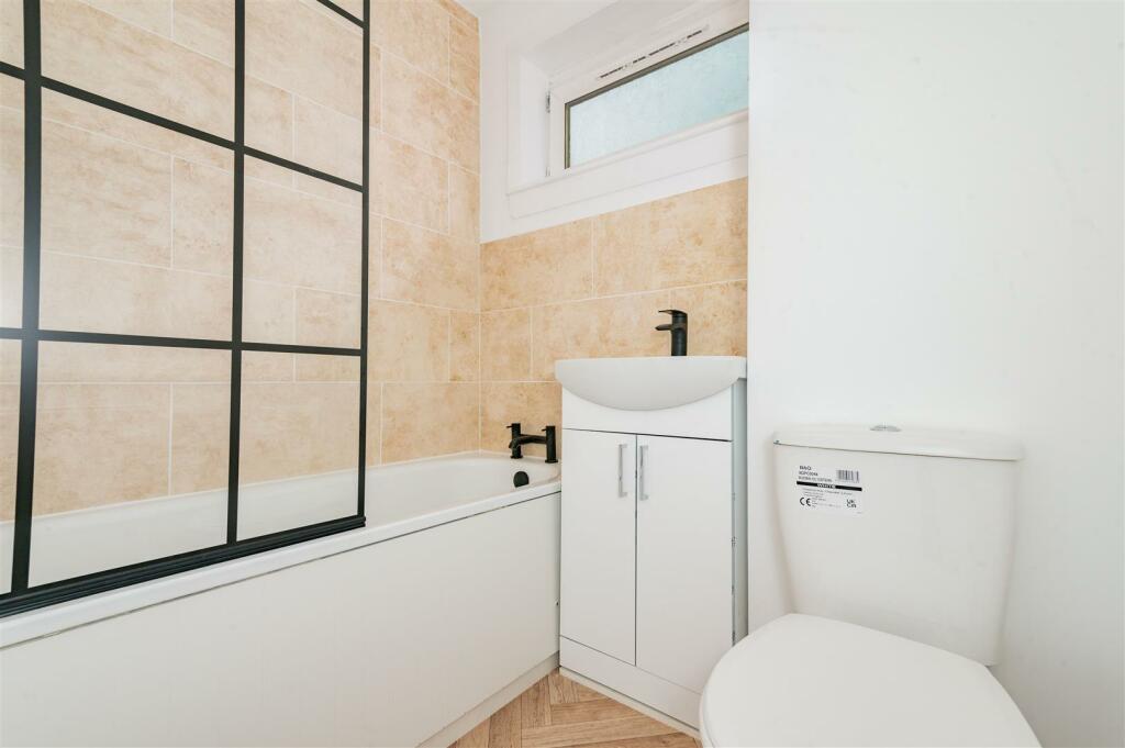 11 Kilmore Terrace Dundee-9.JPG