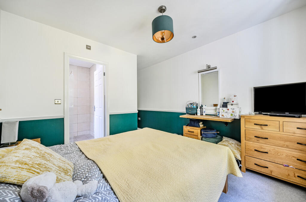 1295133-27-68260b...