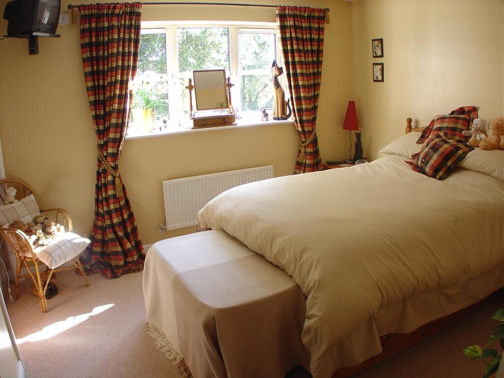 9 Buchan Avenue 027.jpg