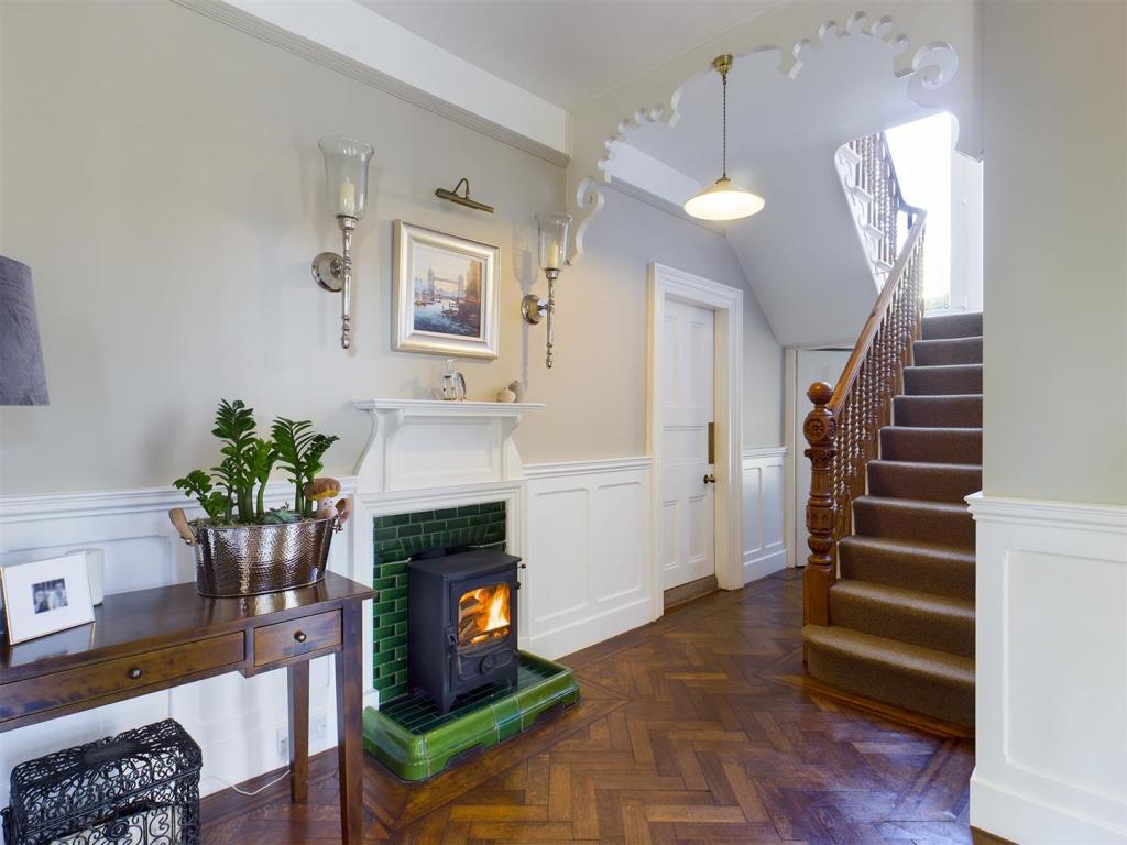 Entrance Hall.jpg