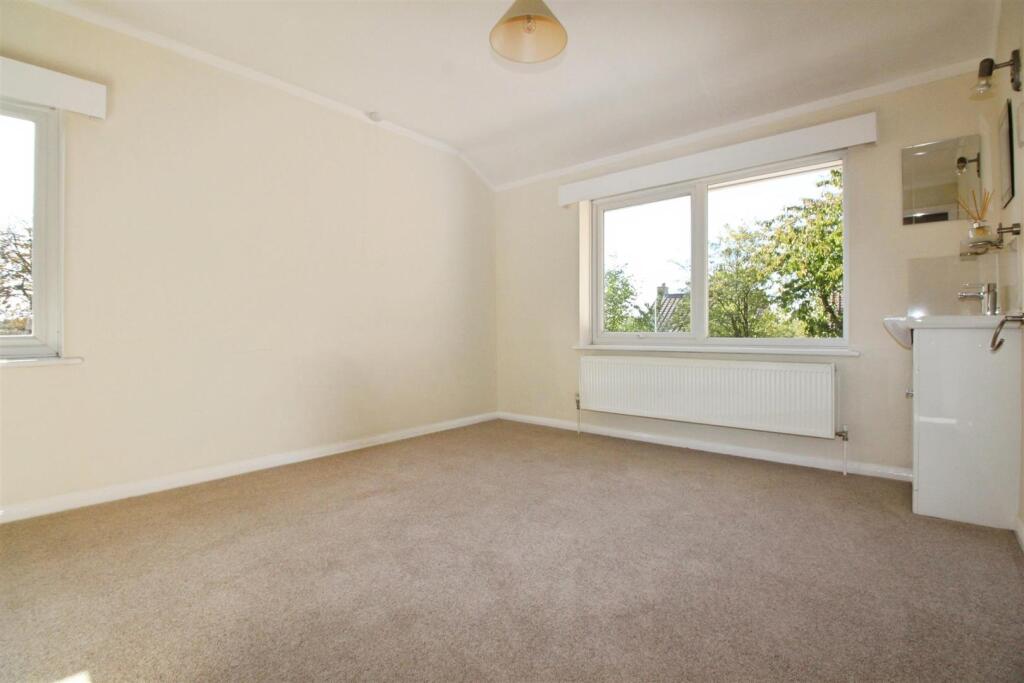 user_edited_photo-3acf3f4e_user-edited-1704032b-2b