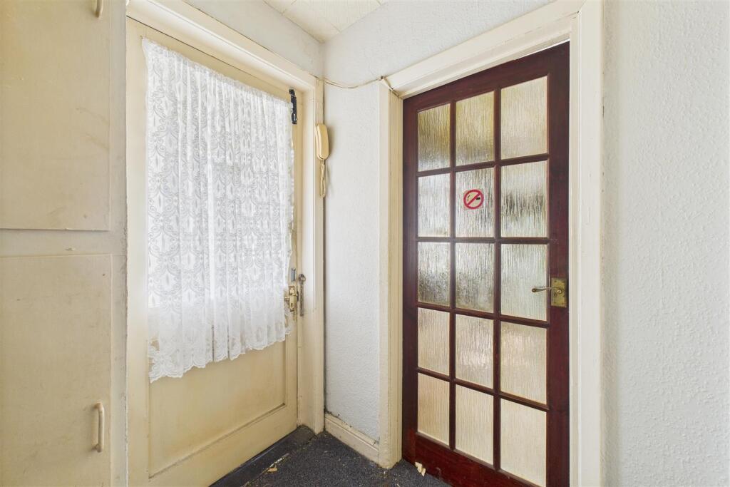 47 Torrington Avenue, Bristol, BS4 1EQ Freehold Se