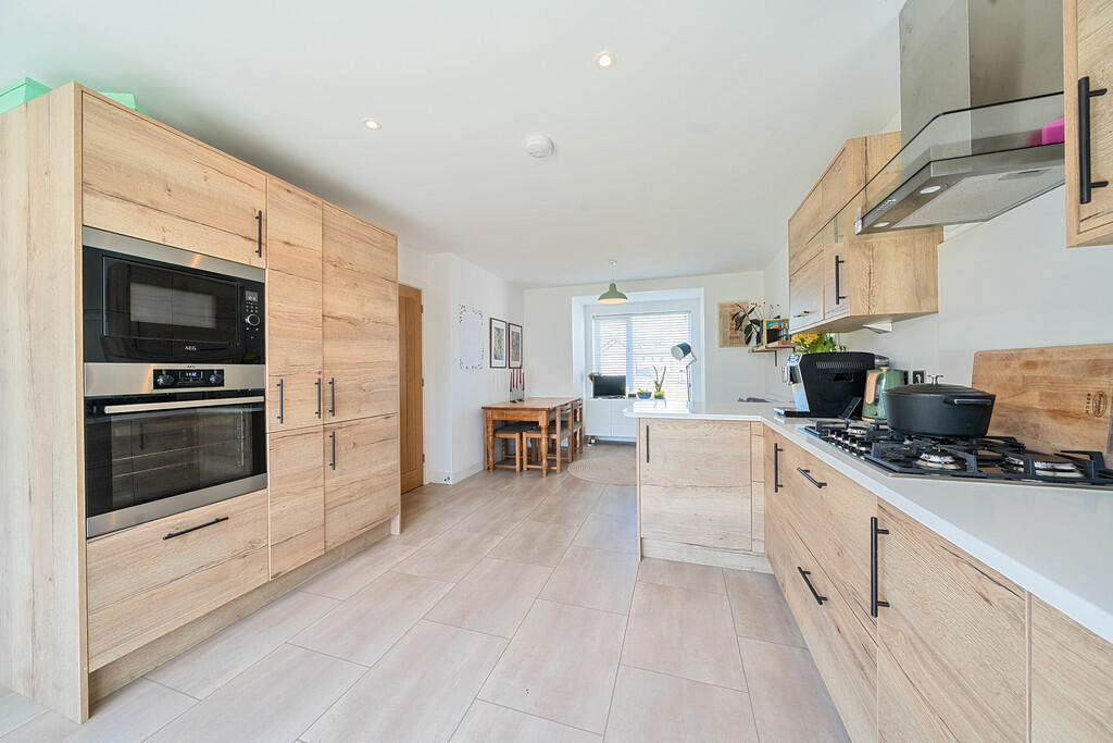 Kitchen/Living/Di...