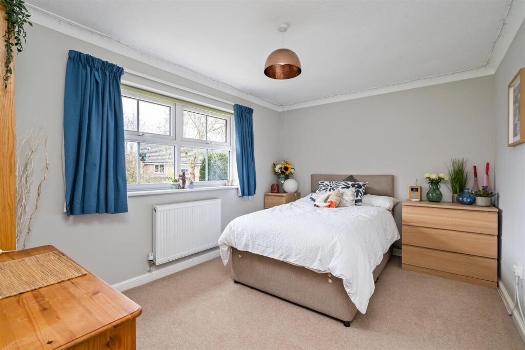 34 Whitefields Gate_12.jpg