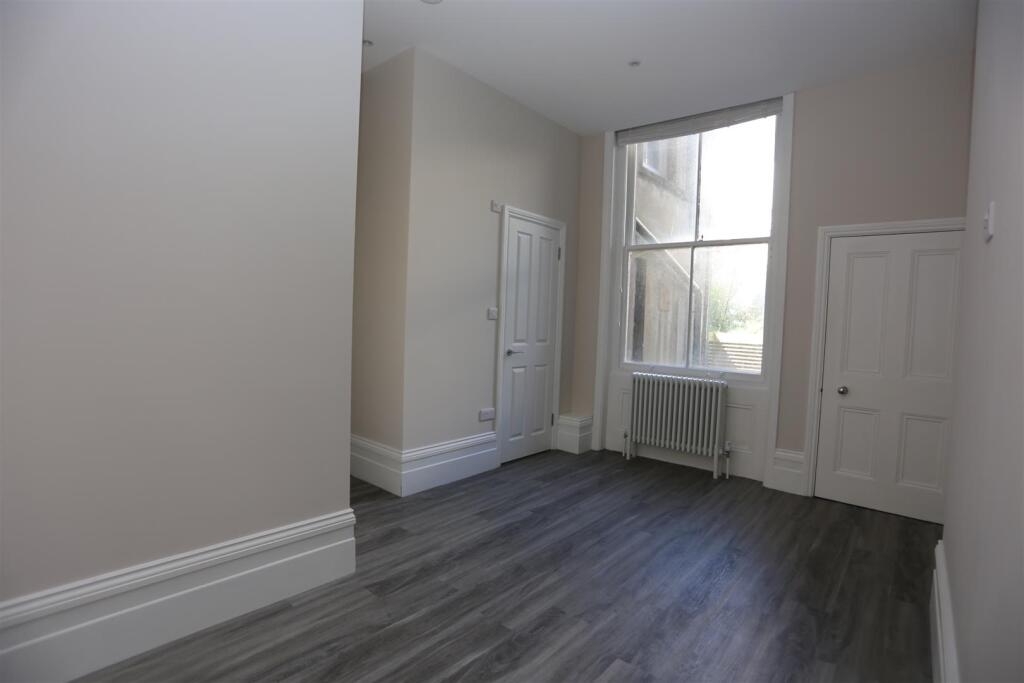 GFF, 4, St Michaels Place (14).JPG