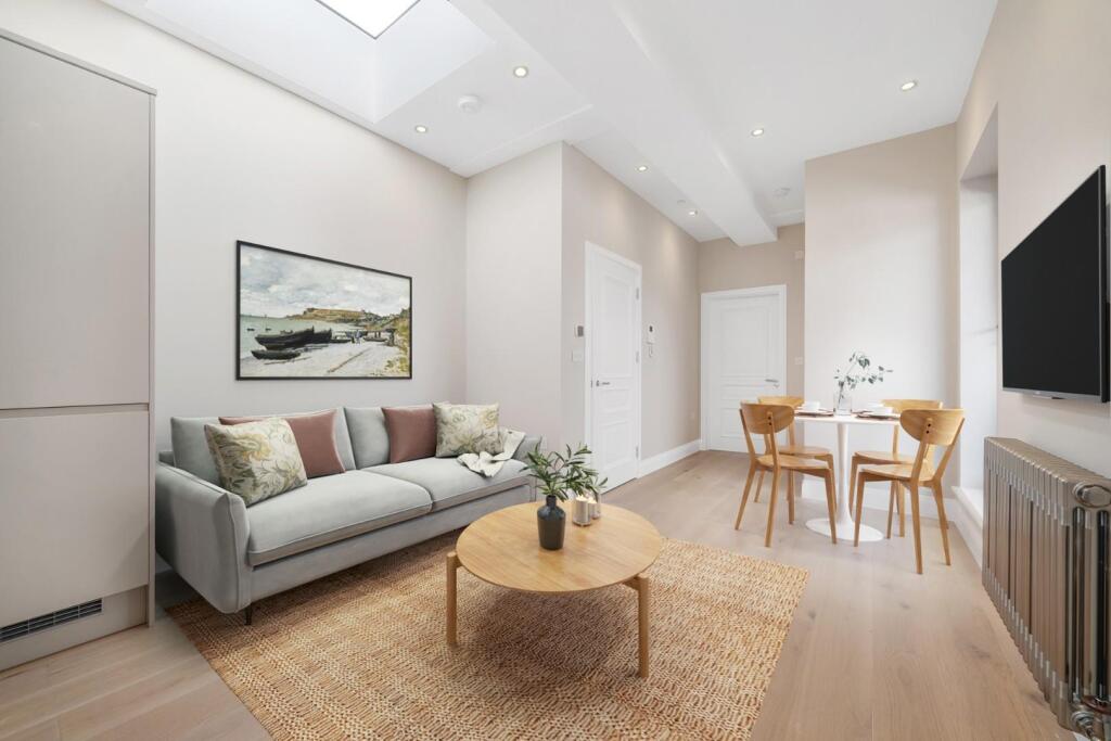 Reception (4) (1).jpg