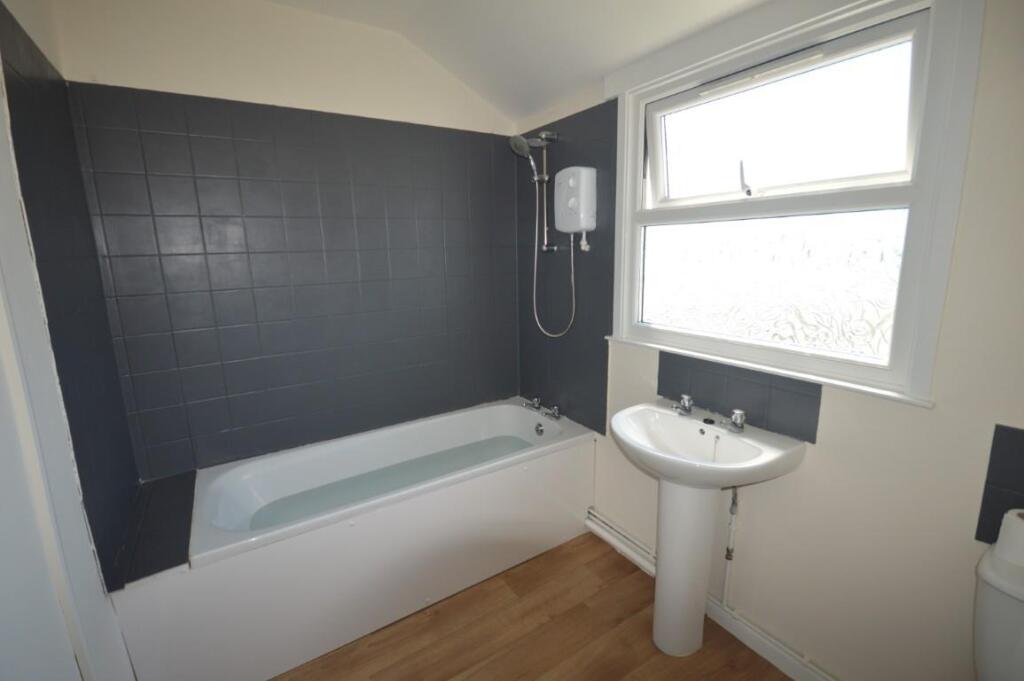 DSC_0021 (Medium).JPG