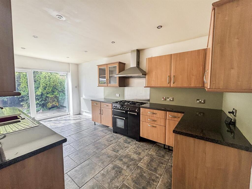 Additional Photograph