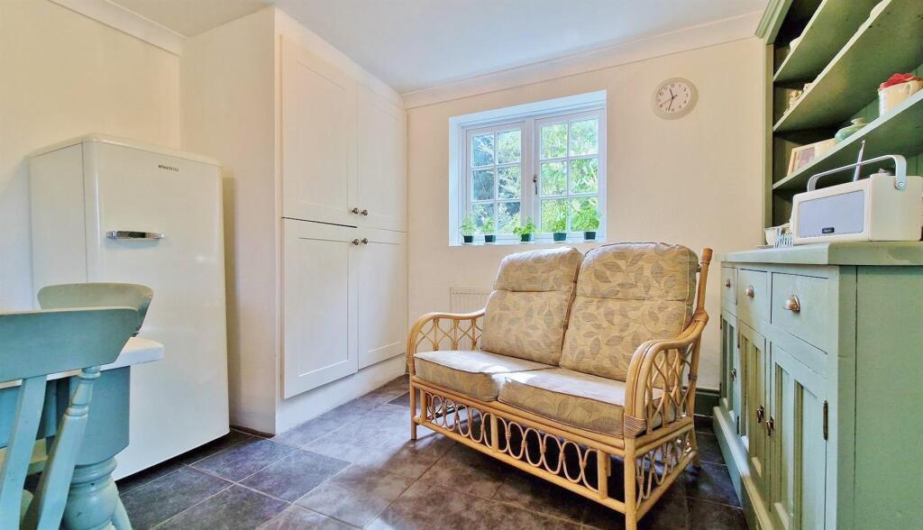 Kitchen/Breakfast Room