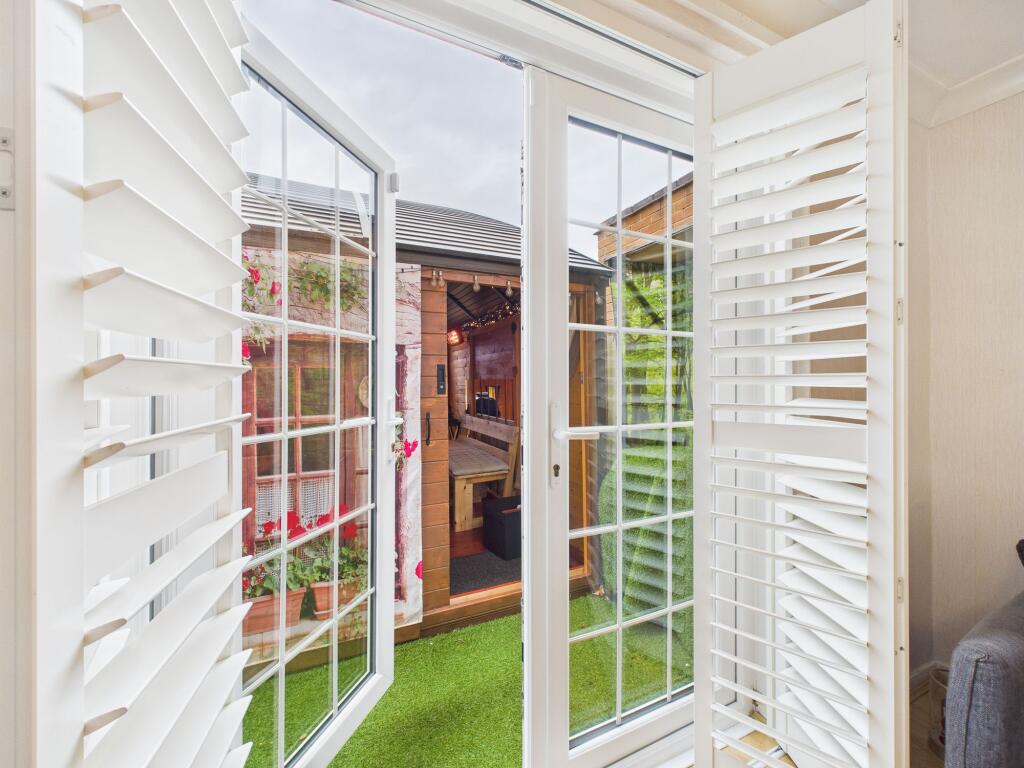 Lounge/Dining Room onto Rear Garden