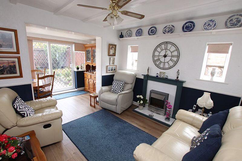 Sitting dining room photo 1