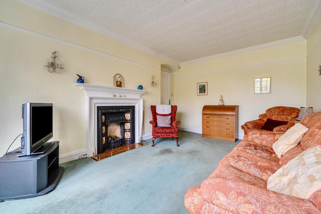 1368968-14-68efa1...