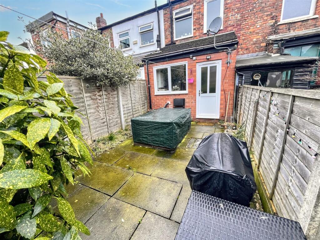 Gardens Aspect 2