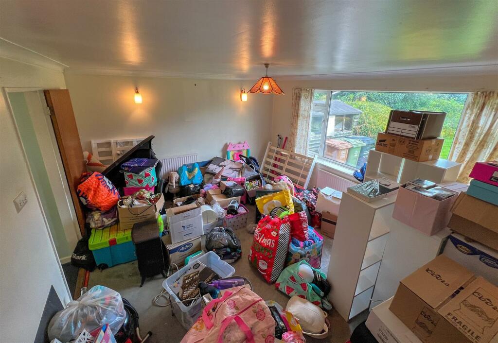 Rear Reception Room B.JPG