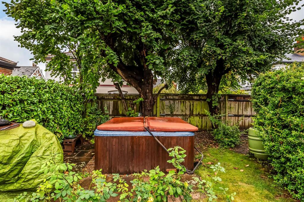 York-Cottage-26.jpg