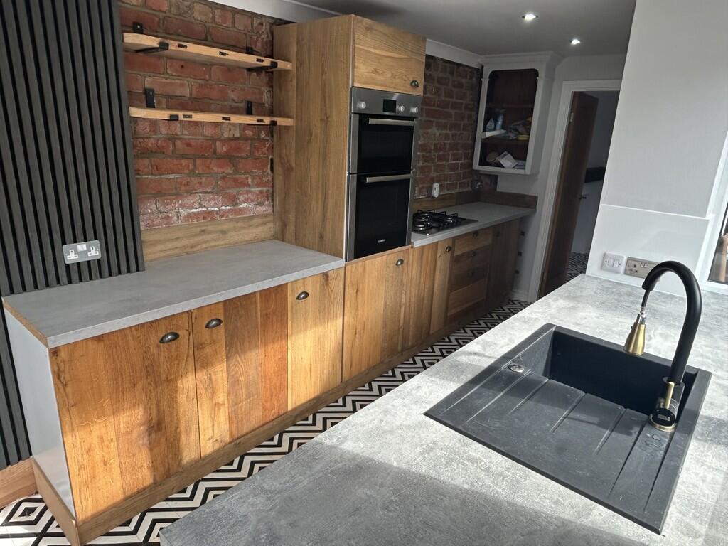 61 melrose kitche...