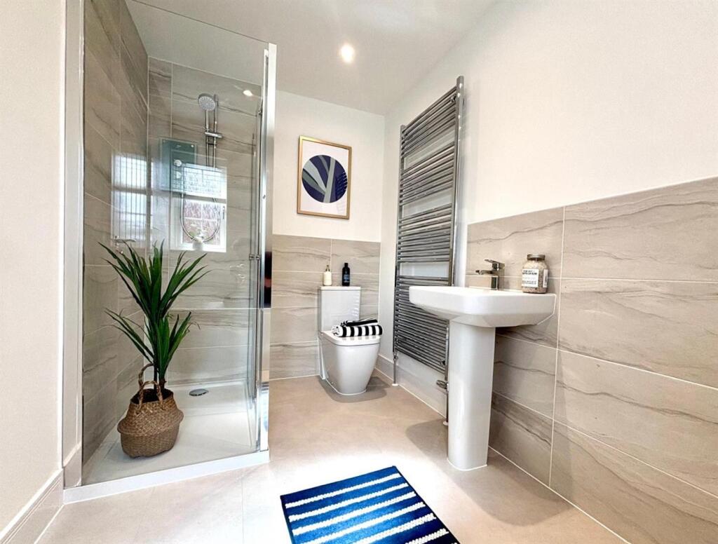 WhatsApp Image 2025-09-09 at 16.00.35_7069c190.jpg