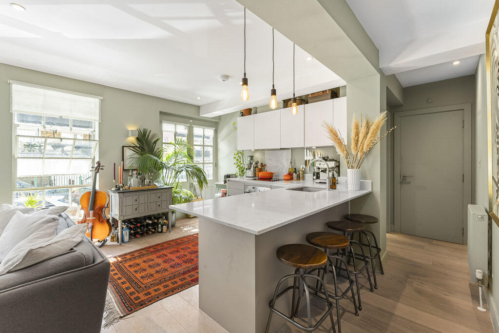 Reception/Kitchen