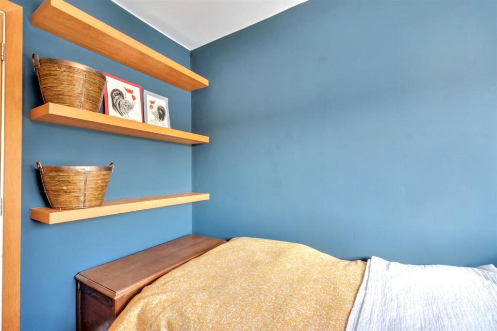 Bedroom 3_2.jpeg