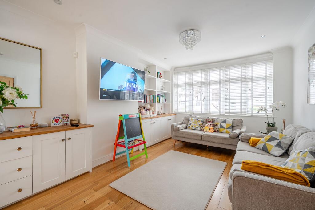 Living Room / Dining Room