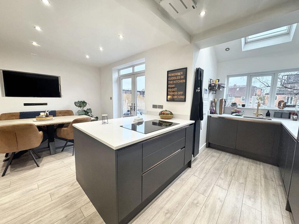 Open Plan Kitchen/Dining Room