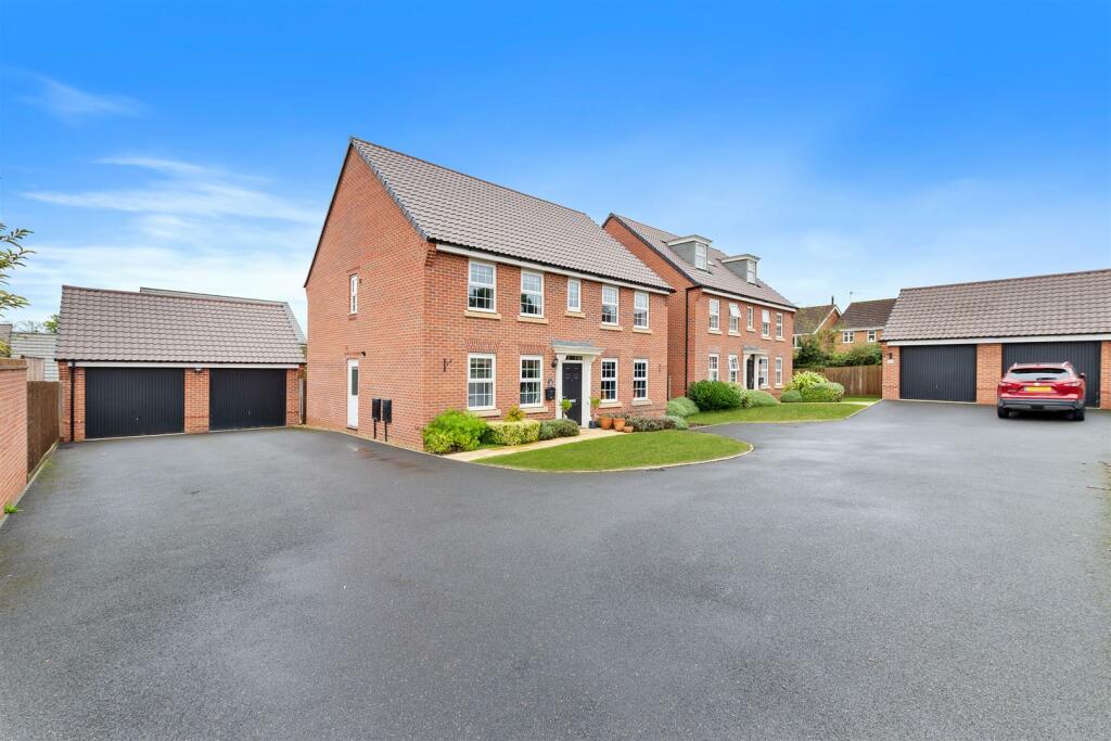 23KingfisherRd03.jpg