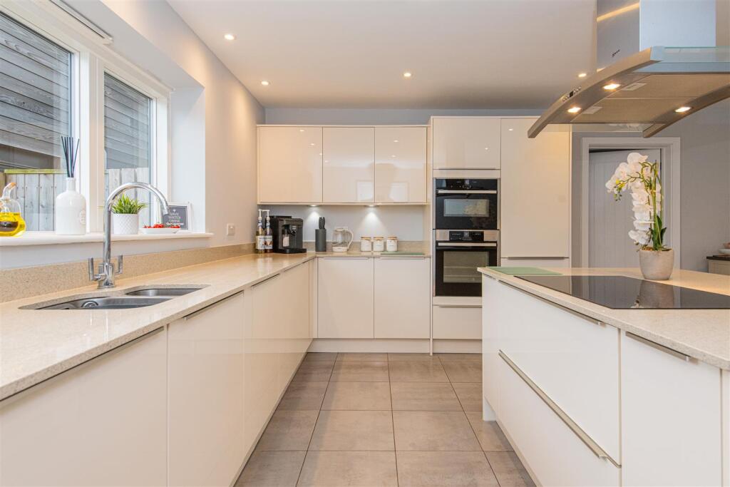 home-092.jpg