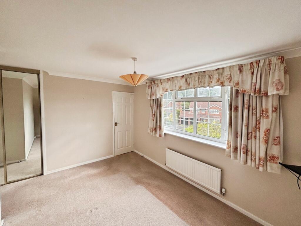 pbox-bedroom-323276.jpg
