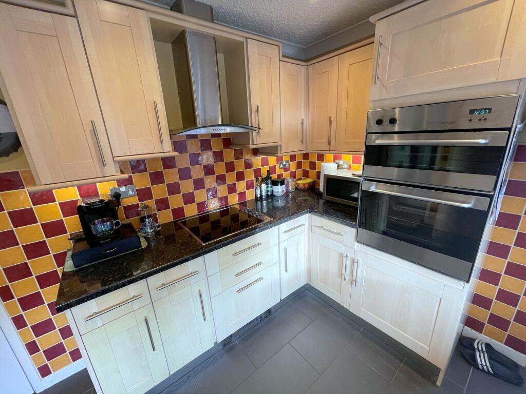 Fitted Kitchen