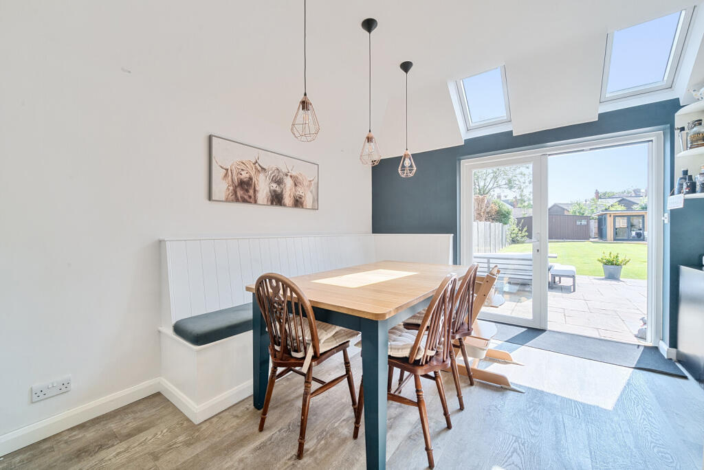 1310583-6-6850402...