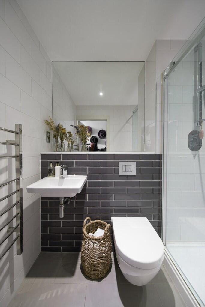 Chatham Place, London, E9