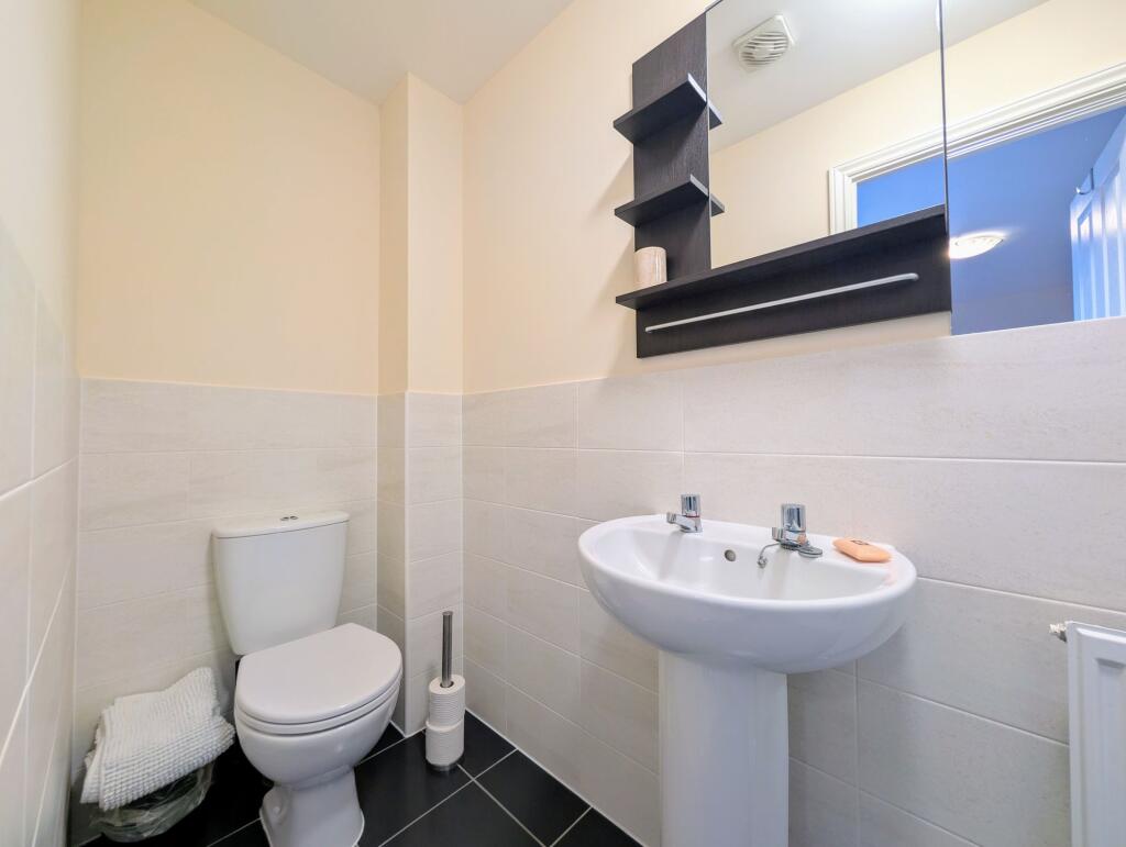 En Suite Shower Room