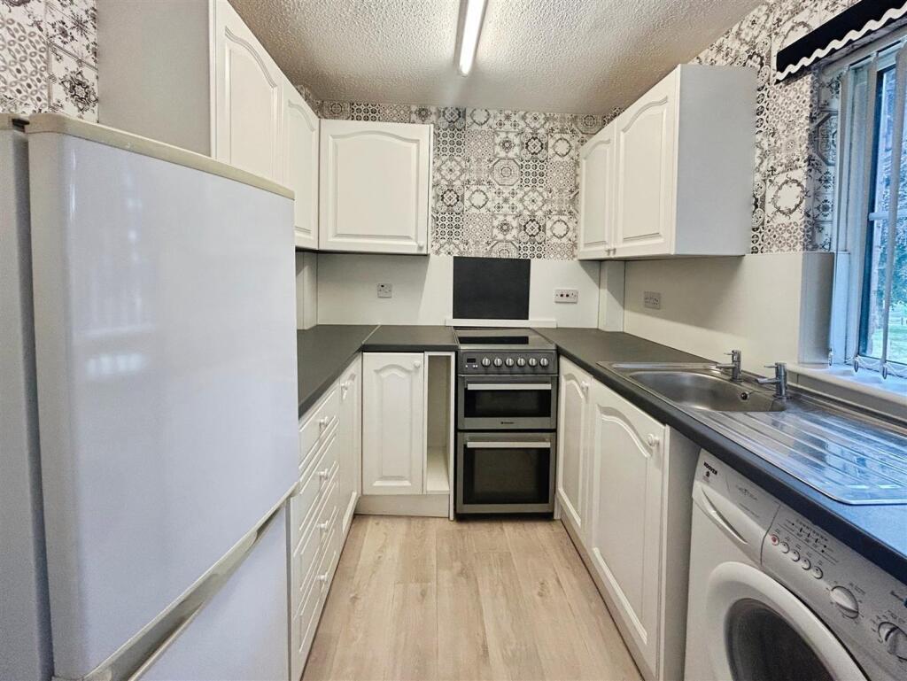 9f2779d8--4EC9-AAE5-9716DB1978E0-70988-0000417AD94