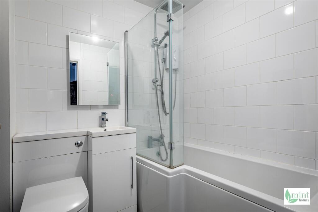 Watermark - 16 Foundry Mews-9.jpg