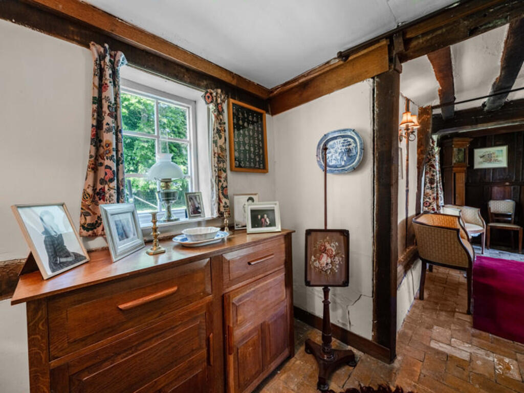 Hill Farmhouse Gr...