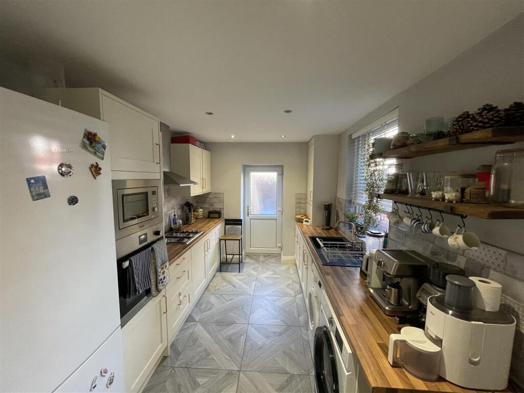 Photo 25-11-2025, 11 24 39.jpg