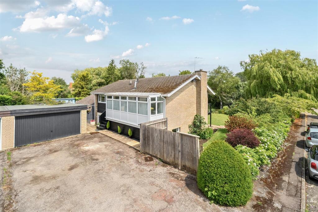 1 Pigeon Hill, Tiffield (e) (2) cr.jpg