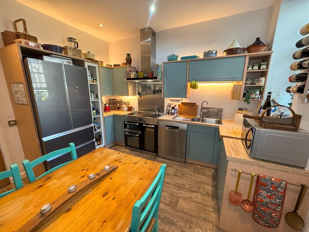 Kitchen 3