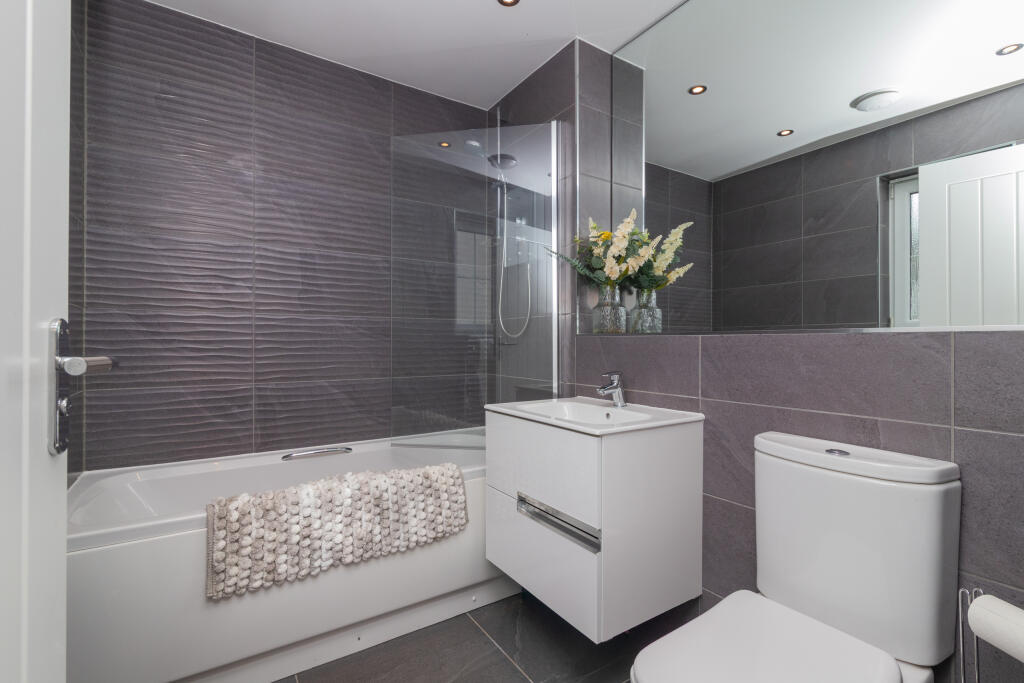 45 rosemont place  G78 1FE  Barrhead-20