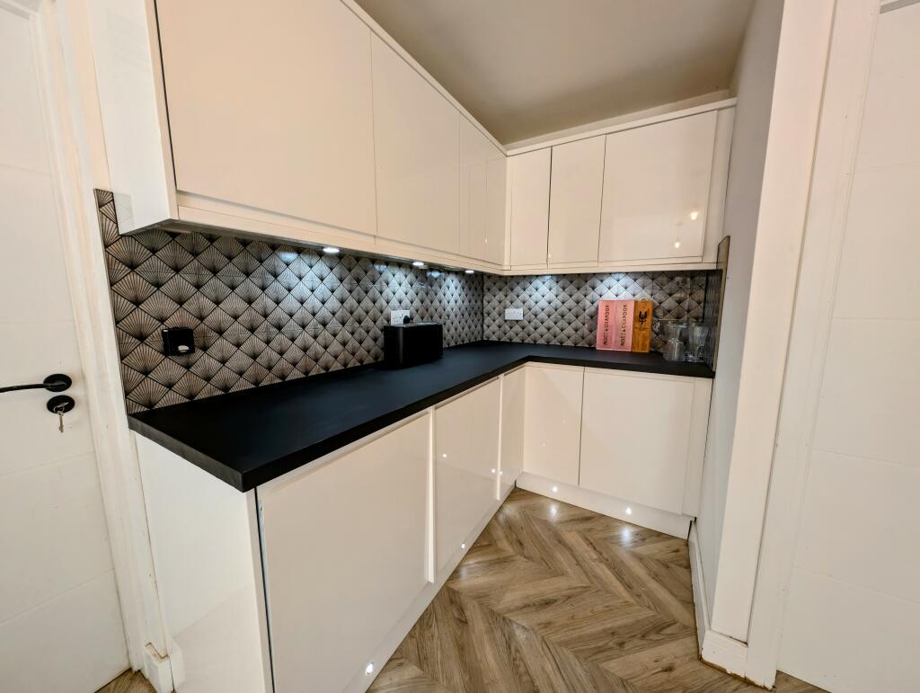 Kitchen diner