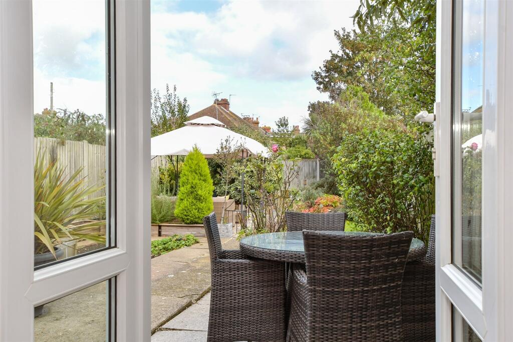 Internal Lifestyle Photograph