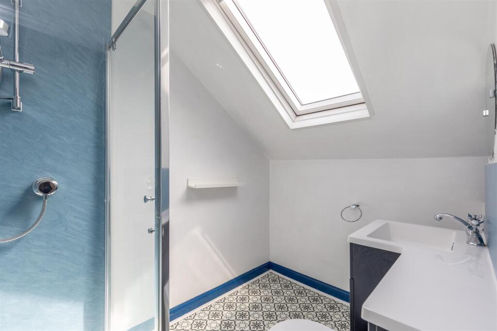 Henleaze Road, Henleaze Bathroom.jpg