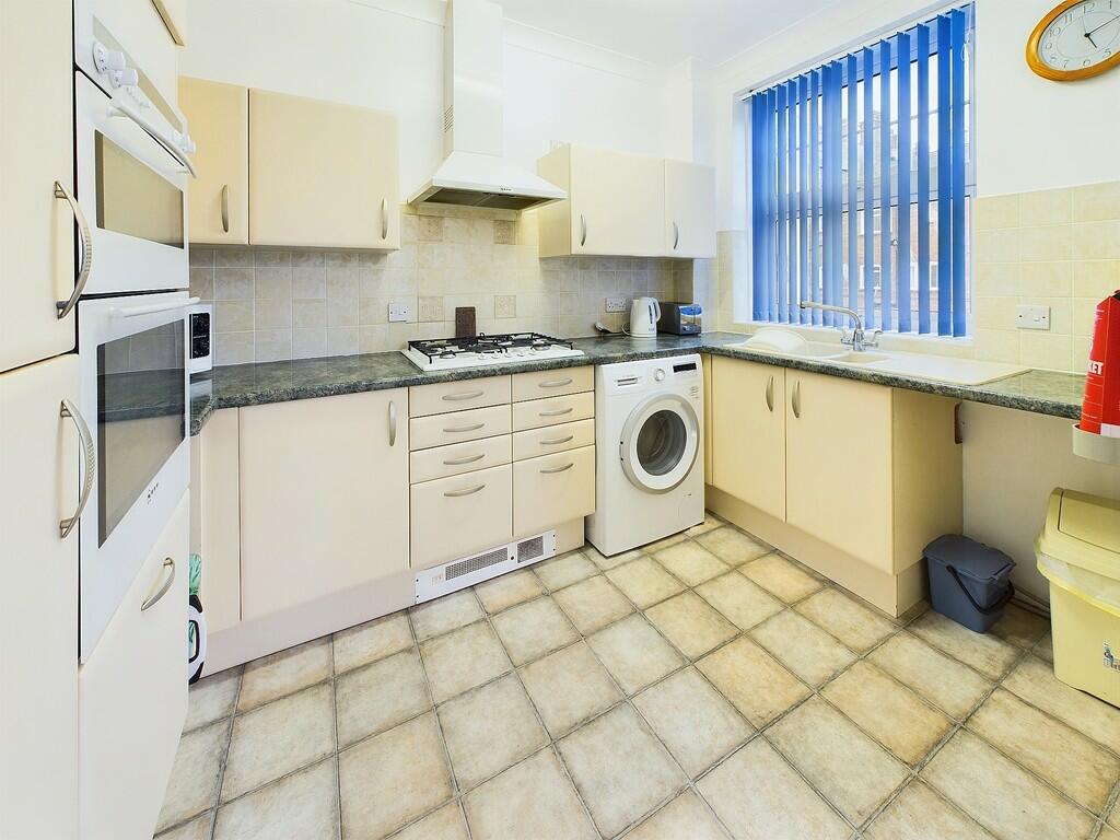 Kitchen 1