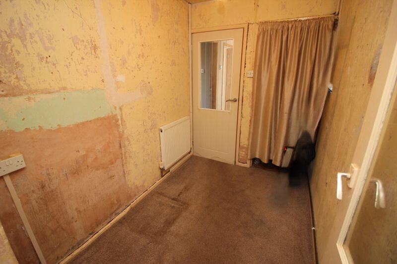 Breakast room/former kitchen