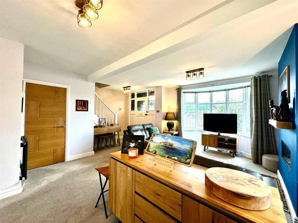 Living room / dinning room , open plan